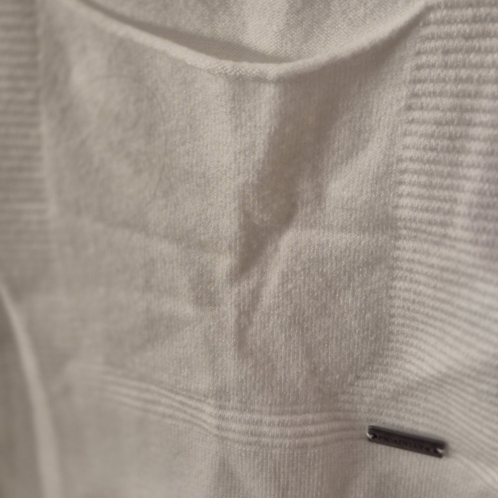 Chic White Cowl Neck Sweater - Picture 6 of 9